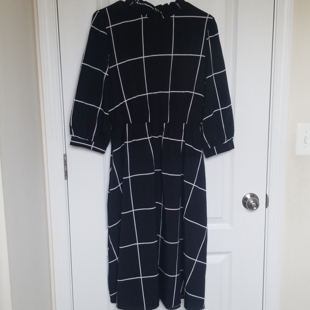 A midi dress.